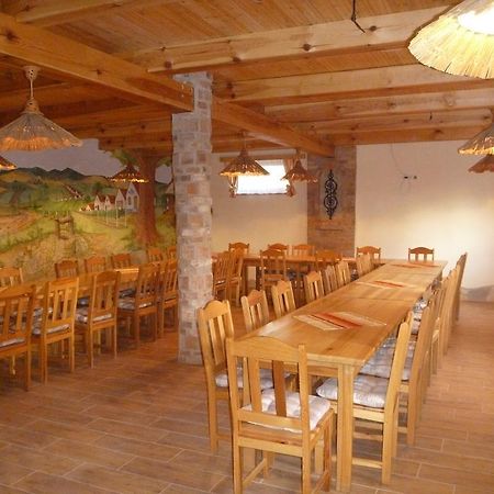 Penzion U Tomcalu Terezín Εξωτερικό φωτογραφία